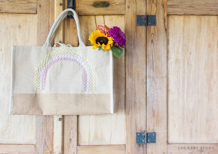 DIY Embroidered Rainbow Tote Bag Tutorial - Country Peony Blog