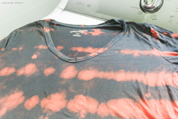 Reverse Tie-Die T-Shirt - Style 1 — Country Peony