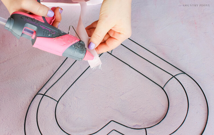 DIY Felt Heart Valentine's Day Wreath with Clover - Country Peony Blog