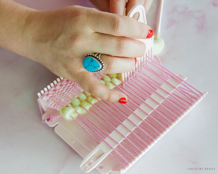 DIY Miniature Woven Wall Hanging with Clover's Mini Weaving Loom