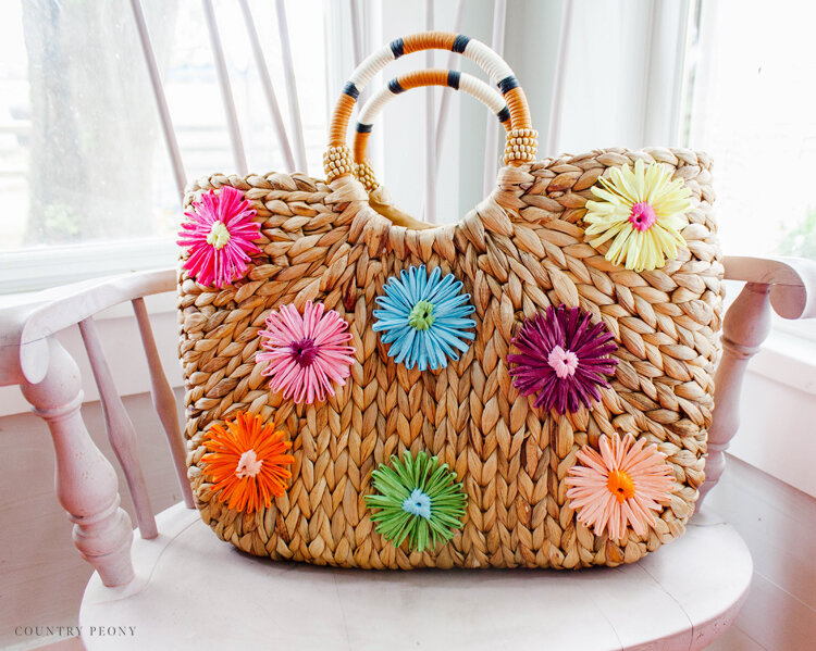 DIY Custom Canvas Tote Bag {with Free Floral Design Download!} - A Piece Of  Rainbow
