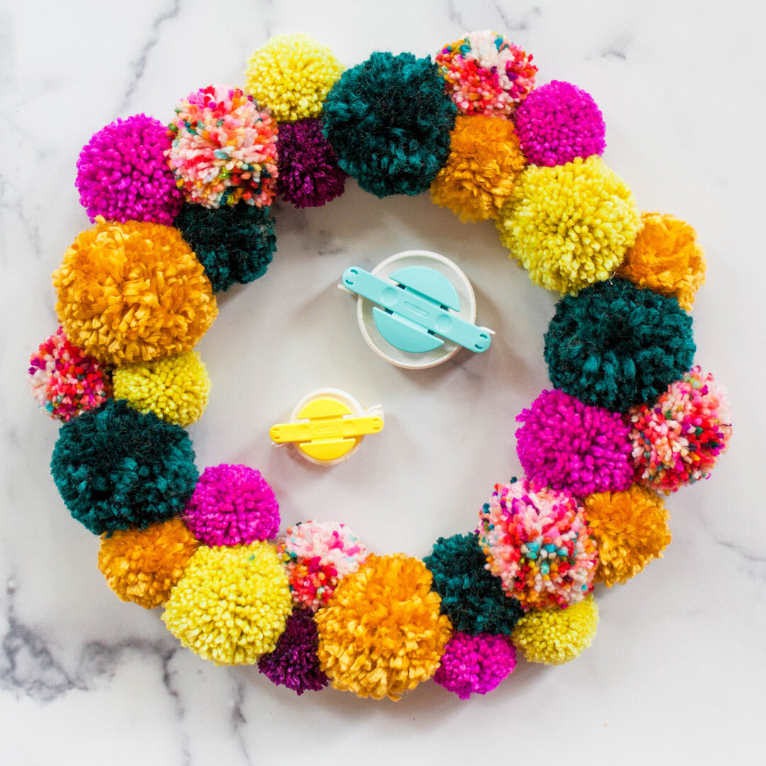 DIY Christmas Pom Pom Wreath- How to make Pom Poms - Keeping it Simple