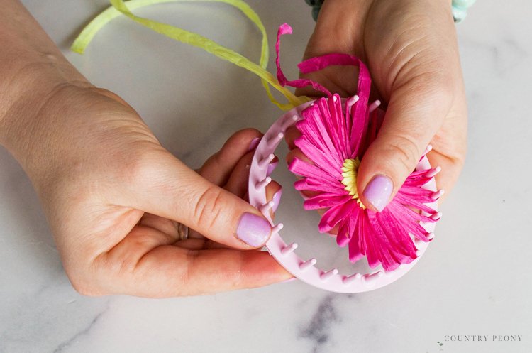 DIY Raffia Flower Spring Wreath with Clover's Hana-Ami Flower Loom