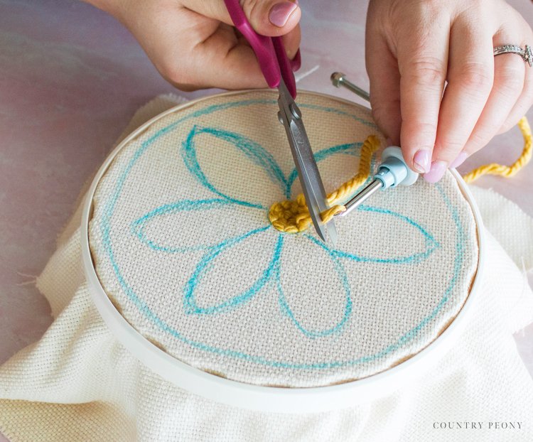DIY Punch Needle Floral Tote with Clover's Punch Needle Hoop and Punch Needle