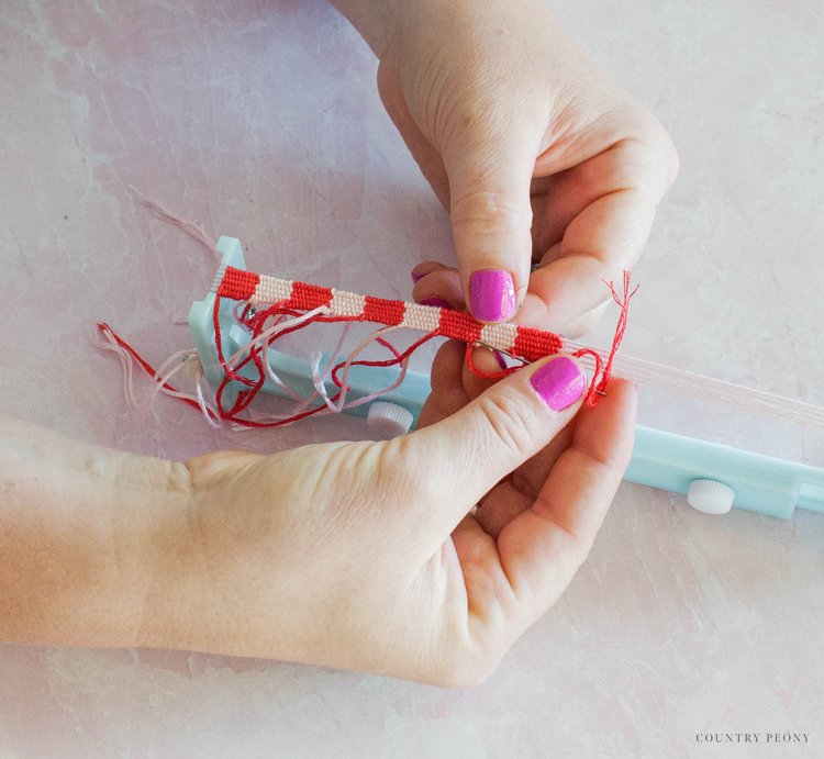 How to Make a Woven Friendship Bracelet with Clover's Bracelet Maker - Country Peony