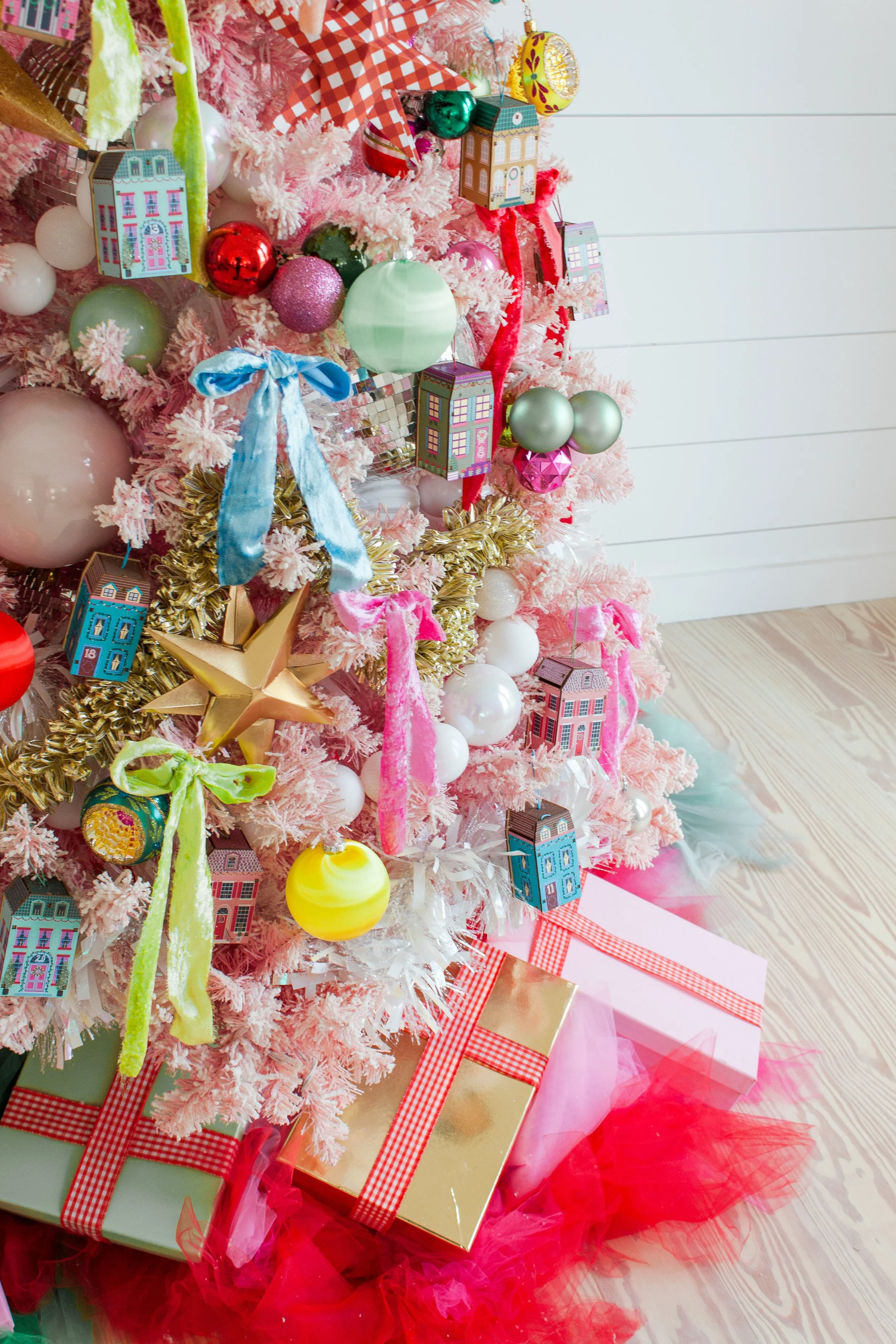 Whimsical Christmas Tour. 22.jpg