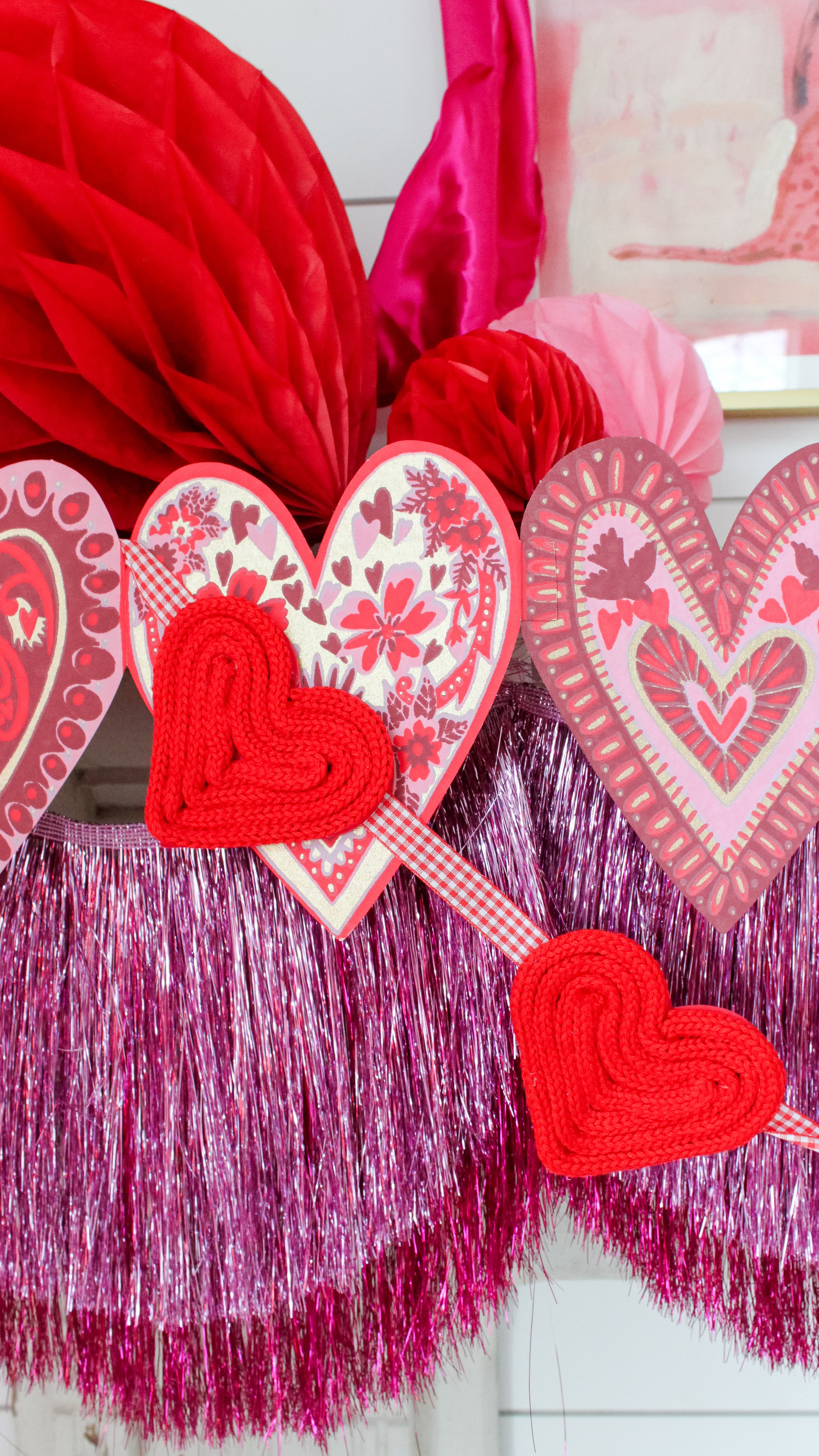 Yarn Heart Garland 2.jpg