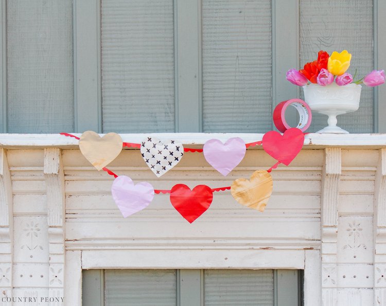 Valentine's Day DIY Heart Streamers