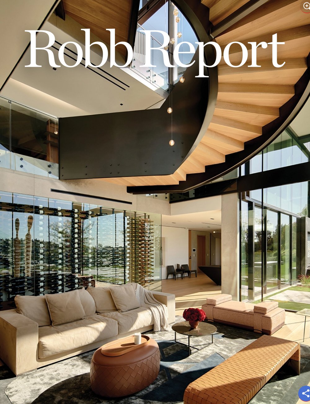 ROBB REPORT