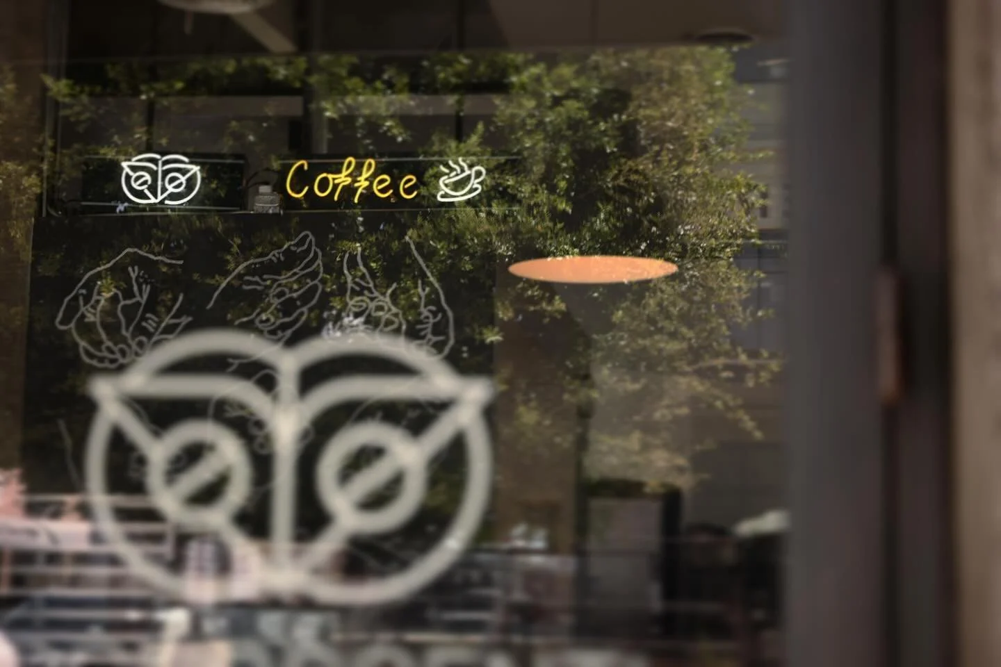 We're loving the heat and nothing beats a hot cup of joe to cool you down 😎☕️
