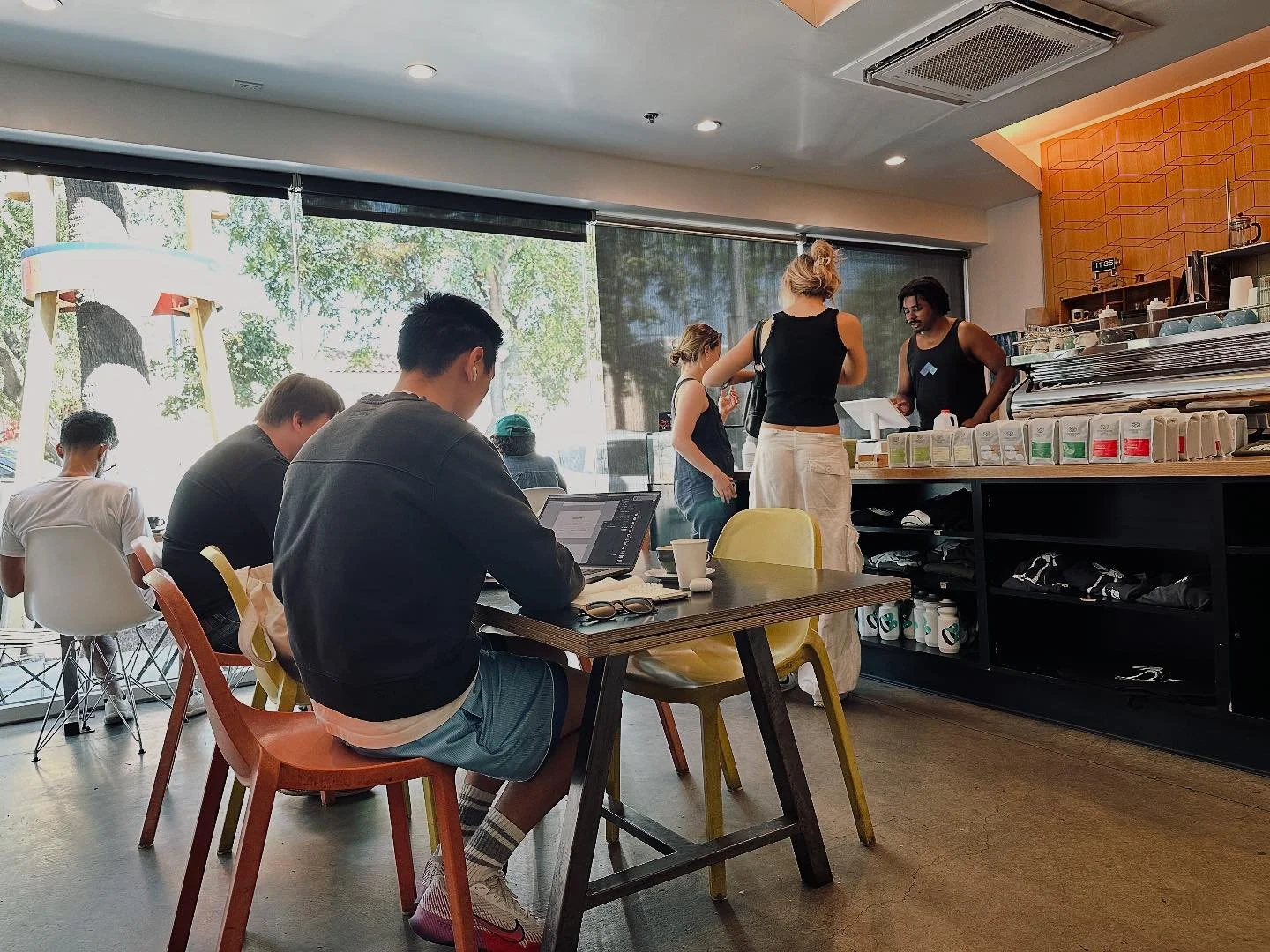 This year has been one of the most challenging for us, and we wouldn&rsquo;t have made it through without the incredible support we've received. It is with sadness that we share Amy, our roaster and manager of 10 years at Cog, has recently moved on t