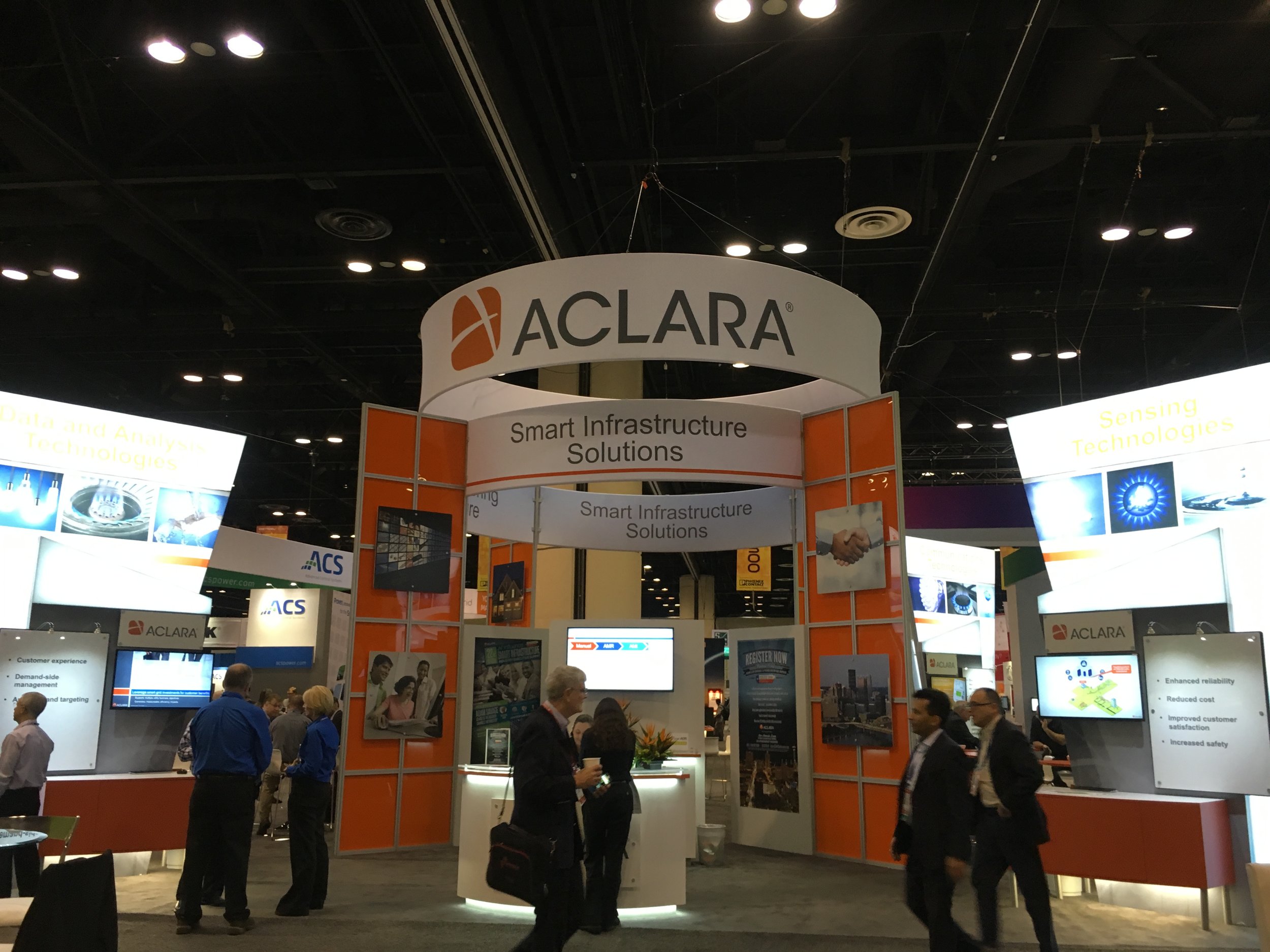 Starting off on the exhibit hall floor again, takes several days to really walk through and talk to exhibitors. We're capturing video, pics and quotes for both real time social media posts as well as an archive for our clients to use in promoting next years event.
