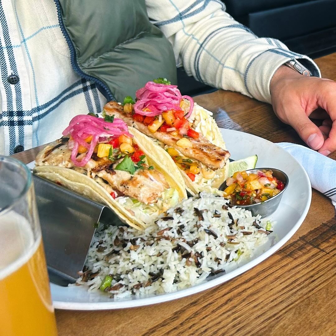 It&rsquo;s taco time! 🌮⁠
Our seasonal feature Mahi Mahi tacos are the best way to enjoy your Tuesday! The added flavors of fresh mango pineapple salsa makes this the perfect spring meal. ⁠
⁠
Visit the link in our bio for your weekly Oswego Grill res