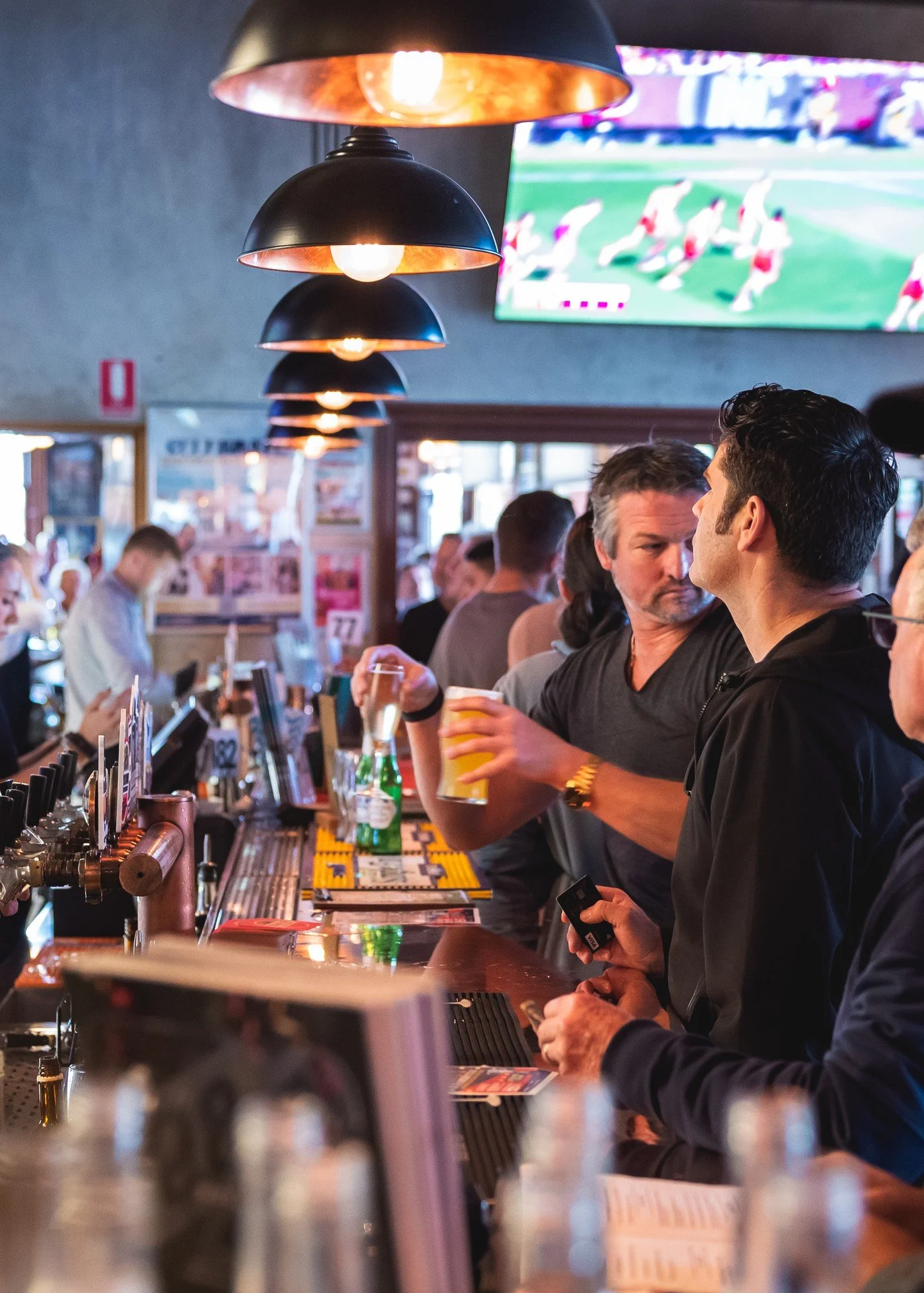Finals Fever + Live Music at The Windsor! It&rsquo;s a huge weekend of sport and entertainment &mdash; all live and loud at The Windsor, your weekend sorted! 

 🍺AFL Finals (Fri &amp; Sat): Preliminary finals decide who makes it to the Grand Final a