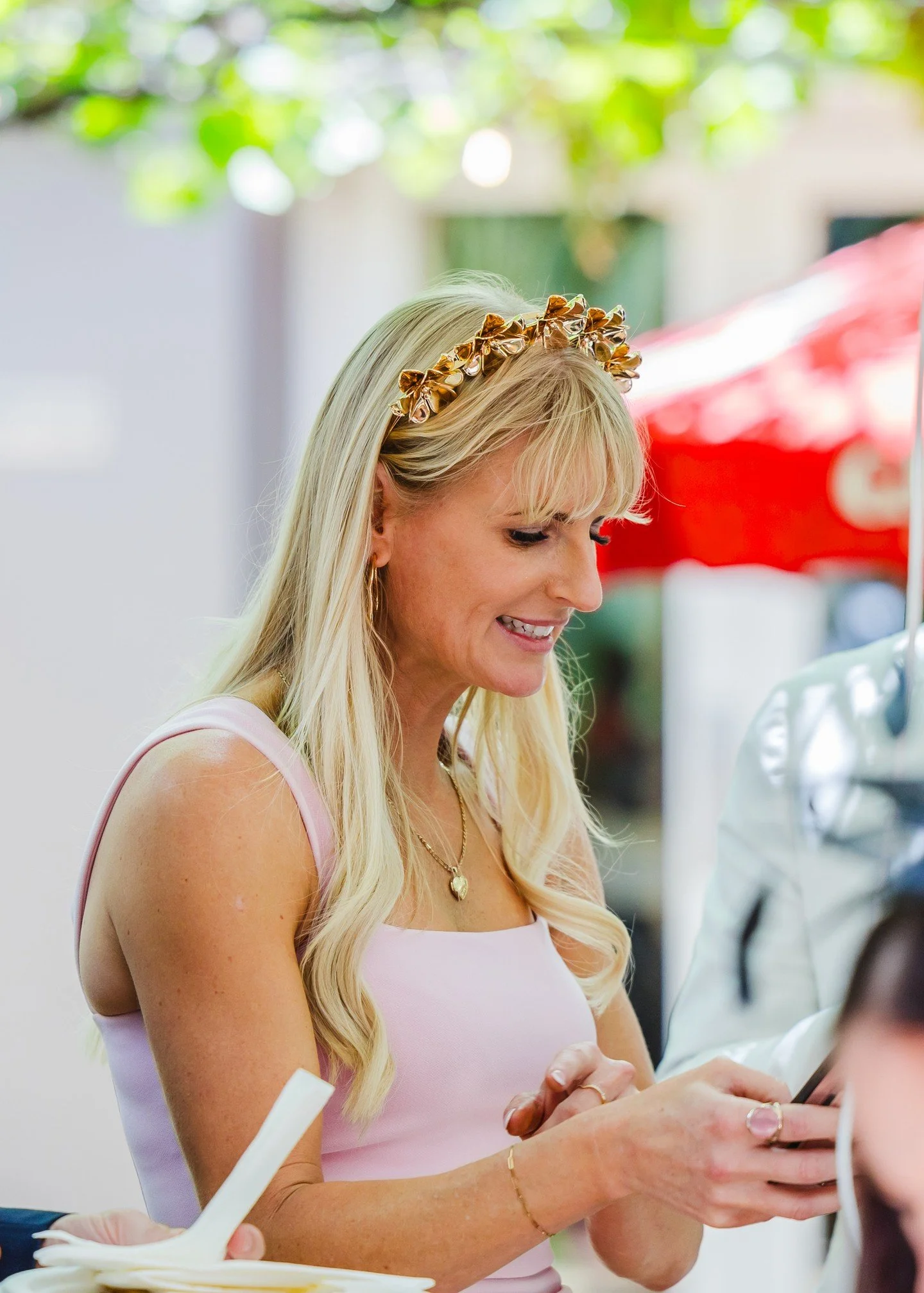 Another Melbourne Cup done and dusted 💐 Big thanks to everyone who dressed up, cheered on, and made The Windsor come alive!  And a special shout-out to our friends at @HowardParkWines for making this year&rsquo;s celebrations extra special 🥂💚