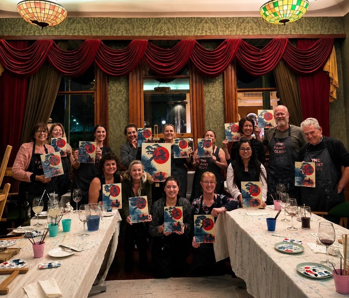 Grab a paintbrush, a glass of vino &amp; let&rsquo;s get a little messy at Paint Club: Mexico tomorrow! 💅🏽

Join us from 6:30-8:30pm in our Zephyr Room for a guided paint class, $22 margis, loaded nachos &amp; delicious bites. 

No talent required 
