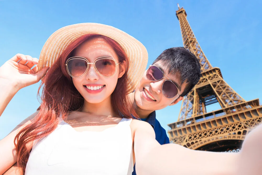 Chinese-Tourists.jpg
