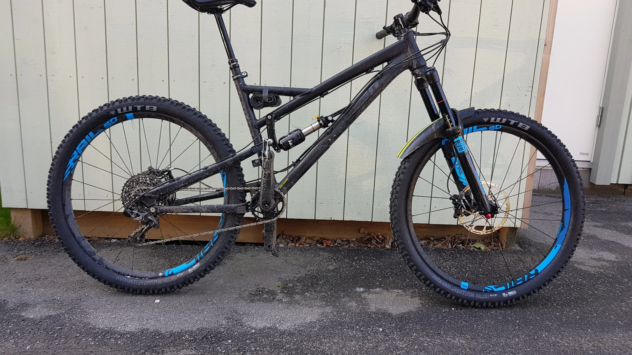 Took some work due to the stiffness of the side walls being gravity orientated tyres but the bike is finally set and ready
