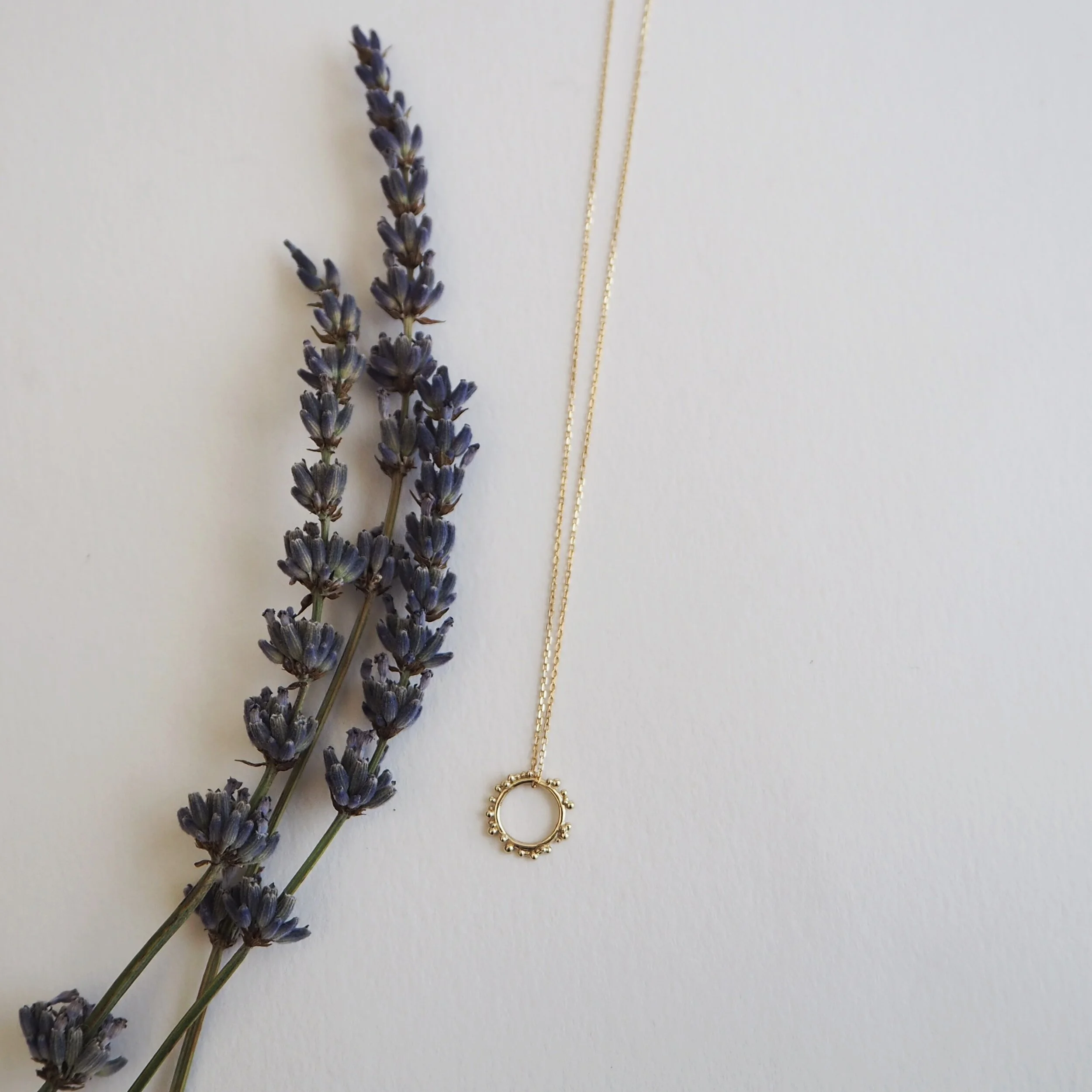 Sol Circle Necklace in Recycled Gold