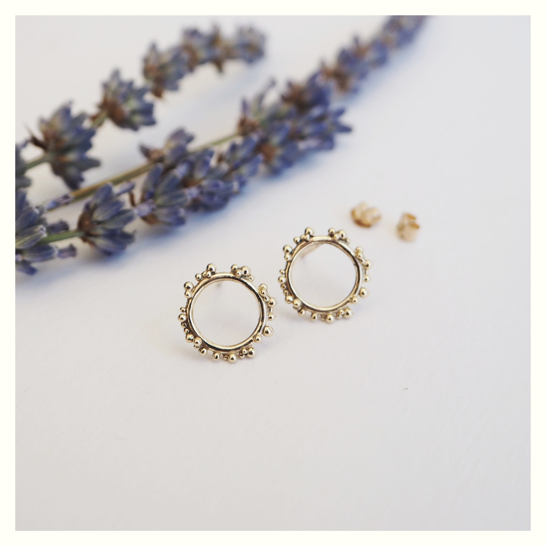 Sol Circle Studs in Recycled Gold