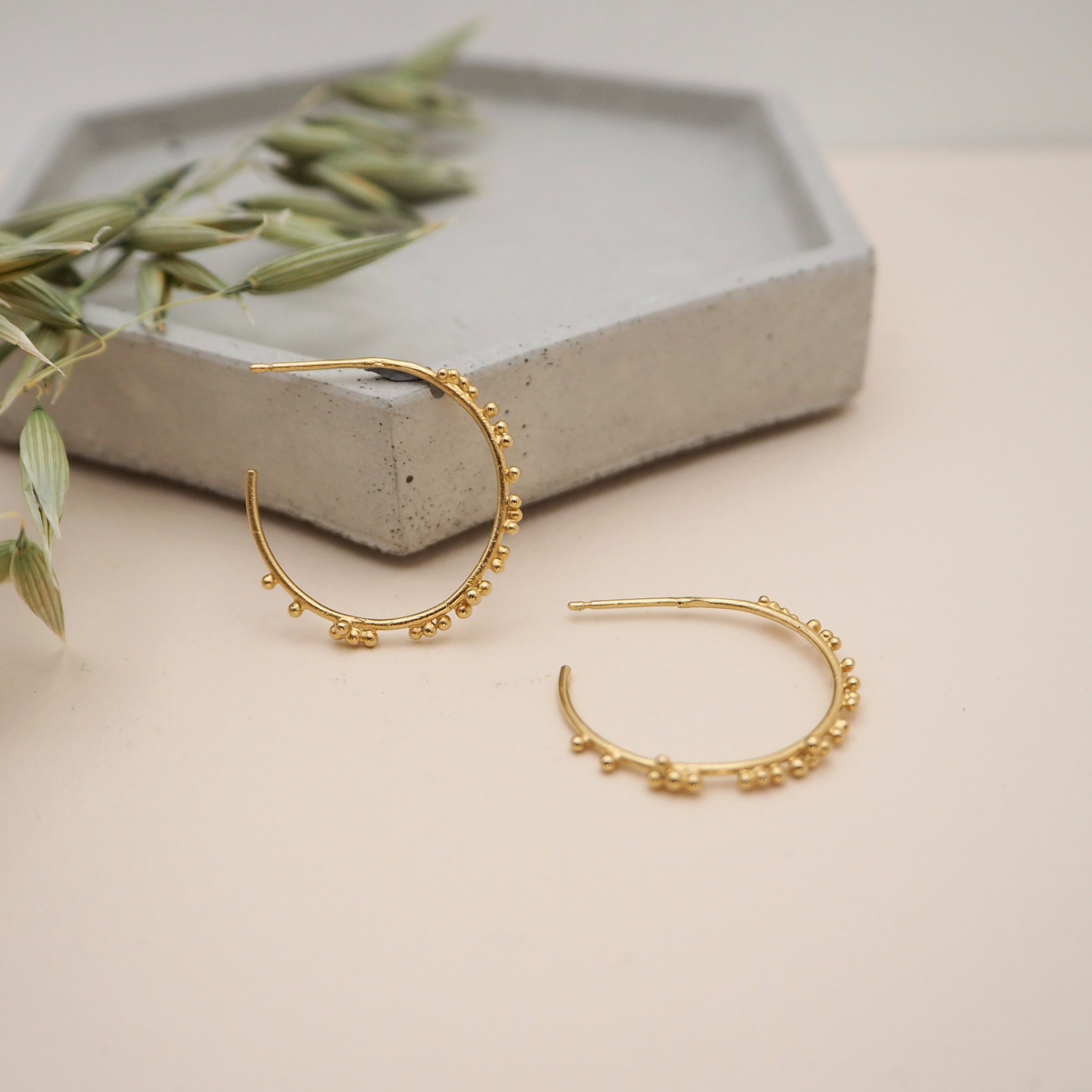 REcycled gold sol hoop earrings