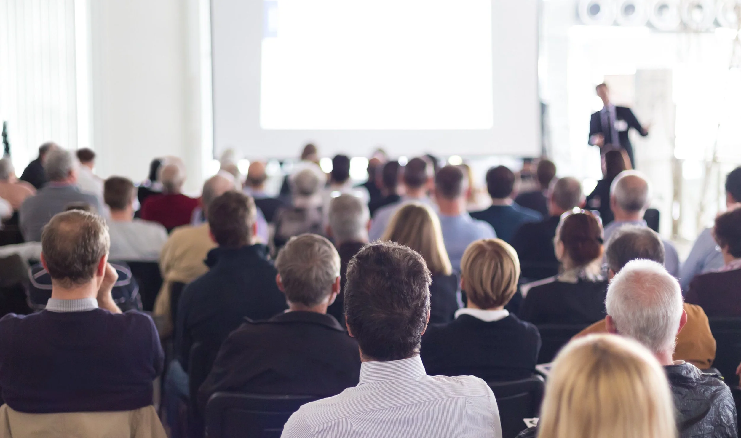 alphagamma-19-must-attend-conferences-for-business-students-entrepreneurship.jpg