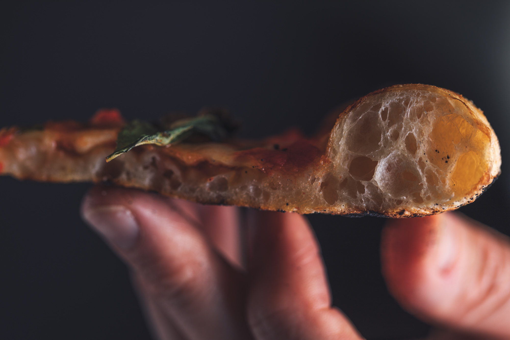 Crisp Pizza Crust Esposito Neapolitan Oakman Inns.jpg