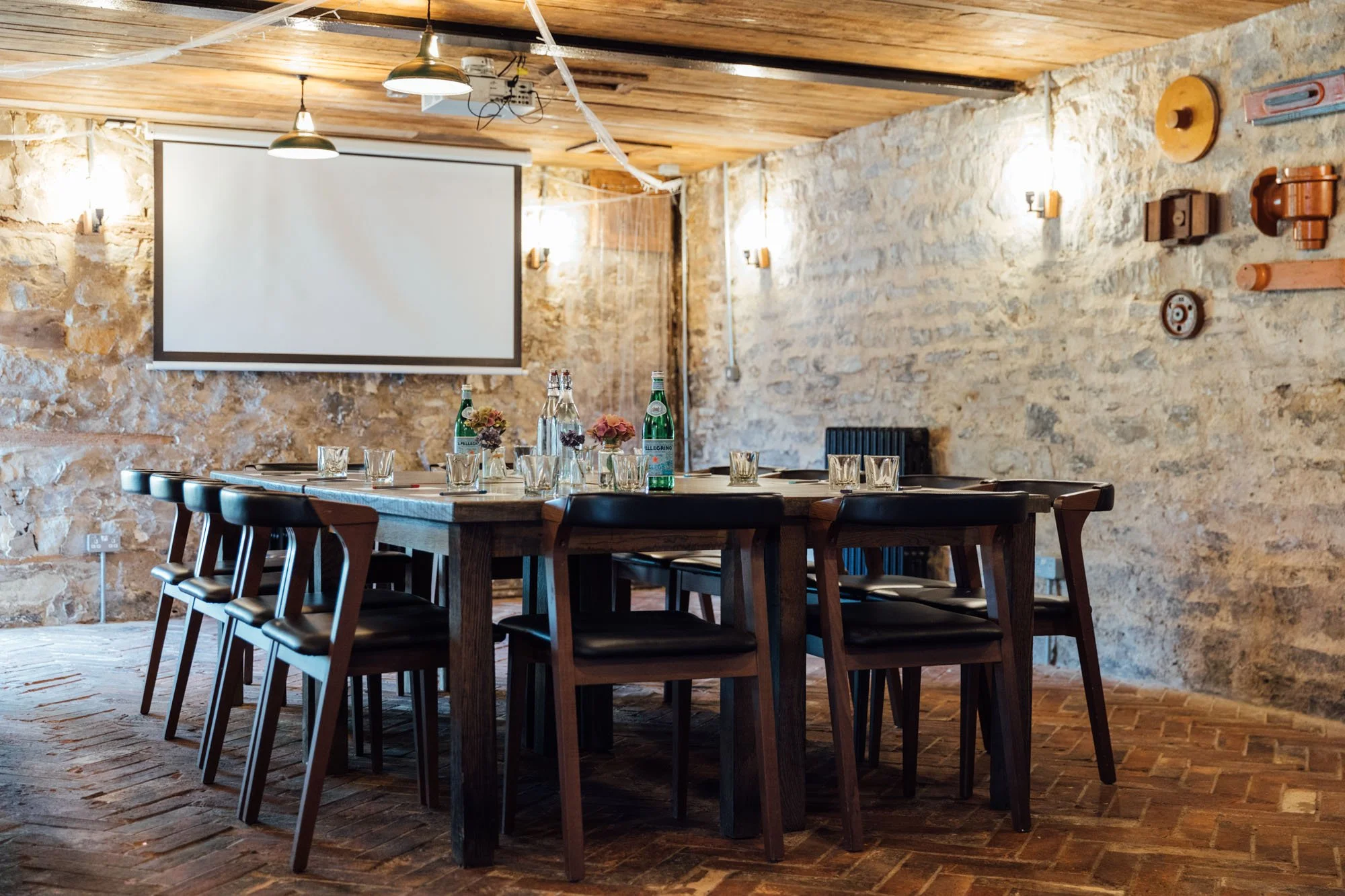 THE WARDROOM:  28 seated | 50 standing