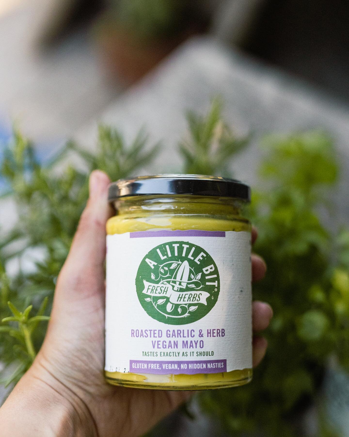 'A little bit' of Vegan friendly Mayo incoming! 

Perfect for almost anything, this creamy indulgent Roast Garlic and Herb condiment packs all the flavour without the nasties. Dollop over your roasties, spread across your veggie burger or swirl throu