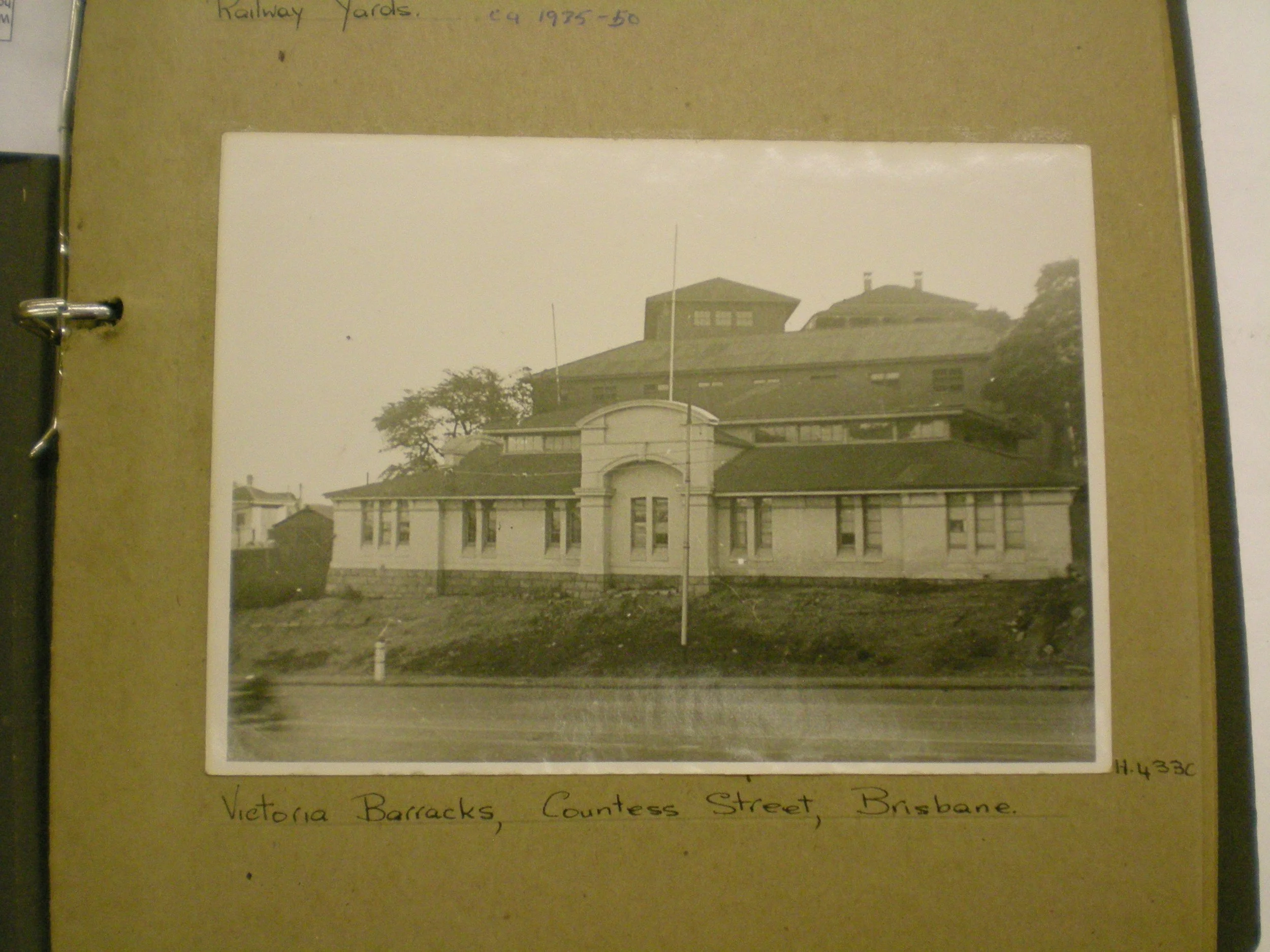 Vic Bks Bldg D3 1942-1950#1.JPG