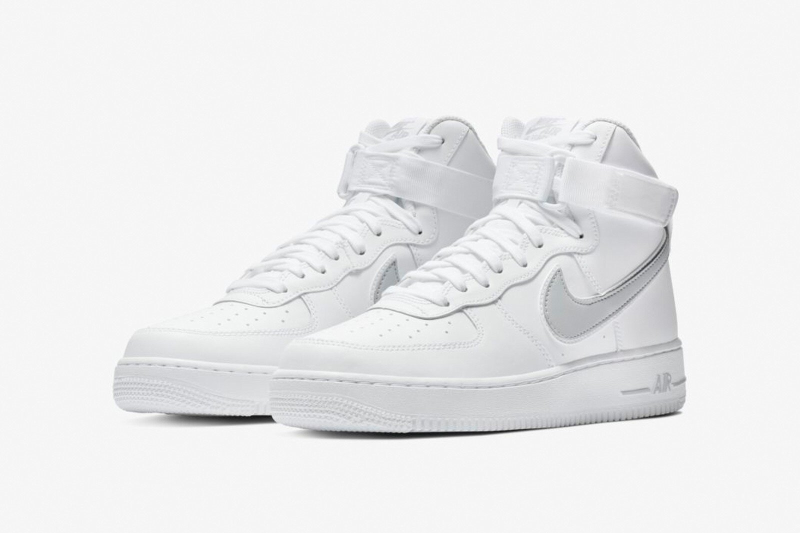 the first nike air force 1