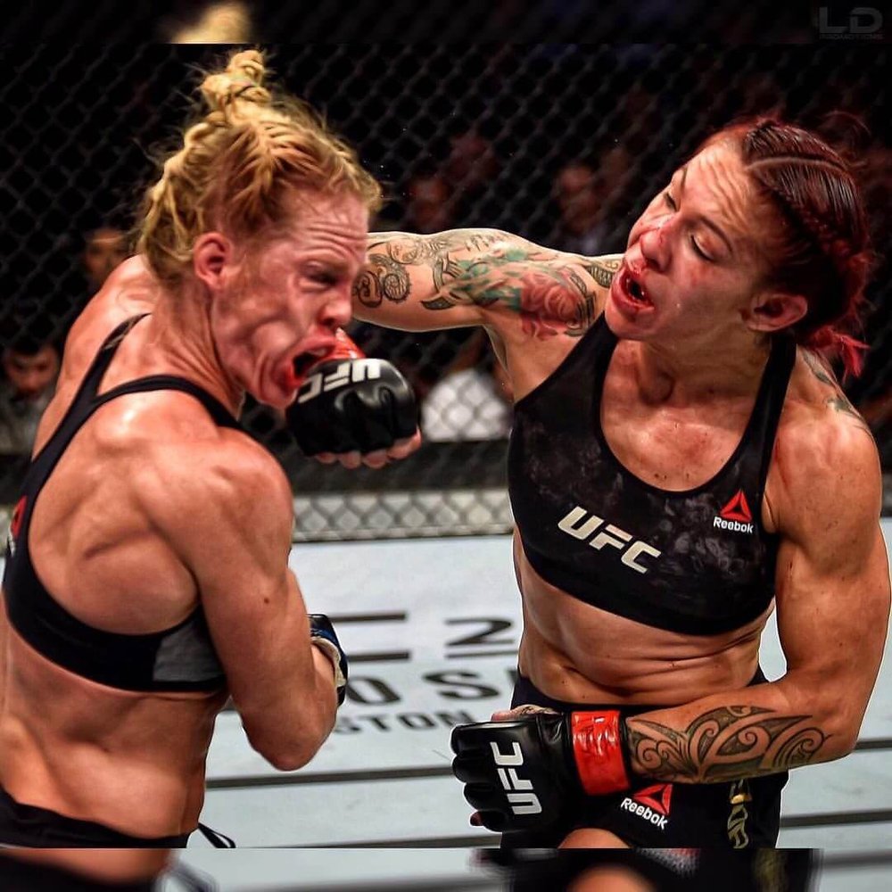komedie Derfra At hoppe The 10 Best Female MMA Fighters of All-Time — The Sporting Blog