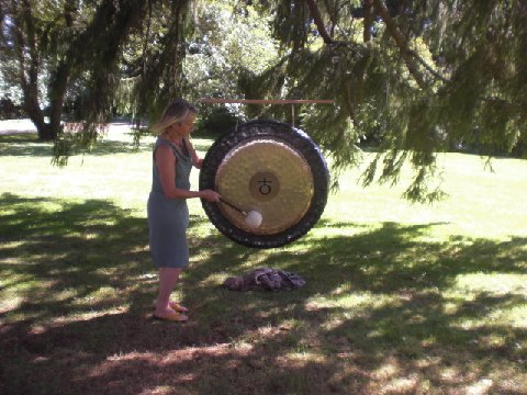 Elfie Six offering the sound of the Earth Gong at "Melville, Mumbet and Mohicans" photo: JoAnne Spies