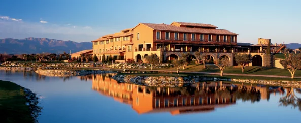 Viini- ja golfmatka Peraladaan 17.4. – 24.4.2019