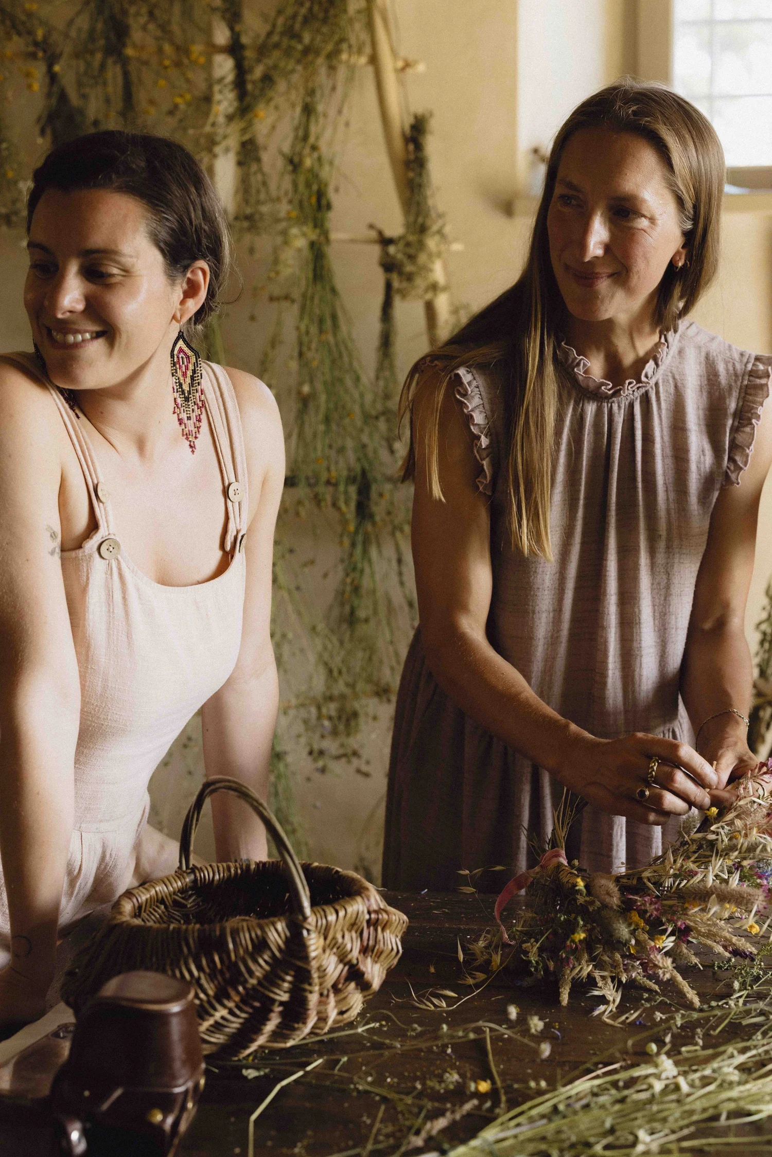 Dried Flower Workshops - Private 1:1 Classes and Retreats | Botanical Tales