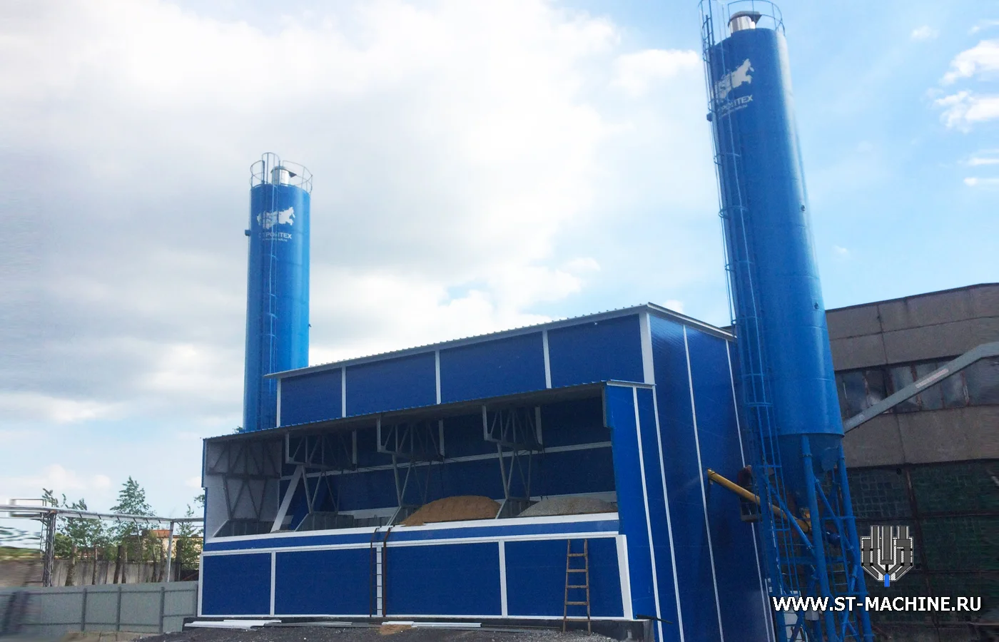 stationary concrete plant.jpg