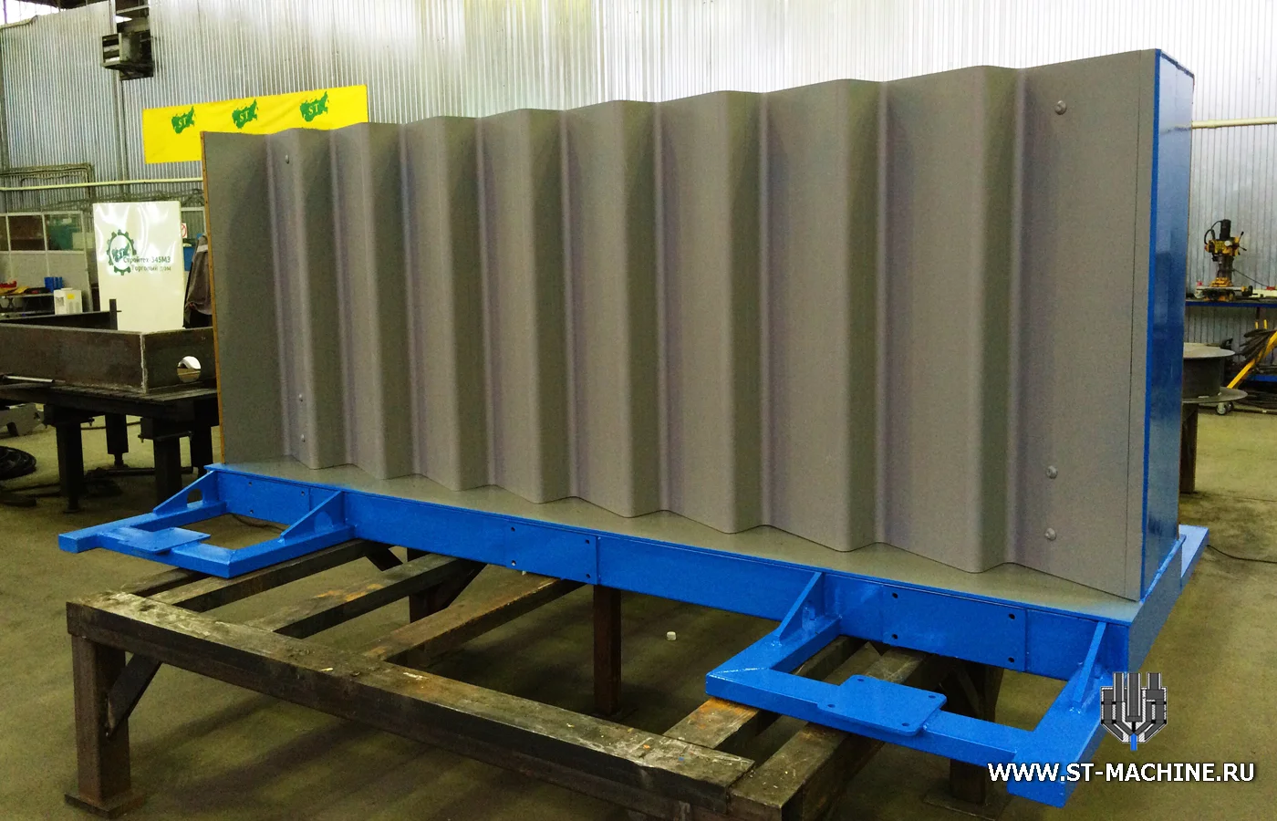 stmachine staircase mould from russia.jpg