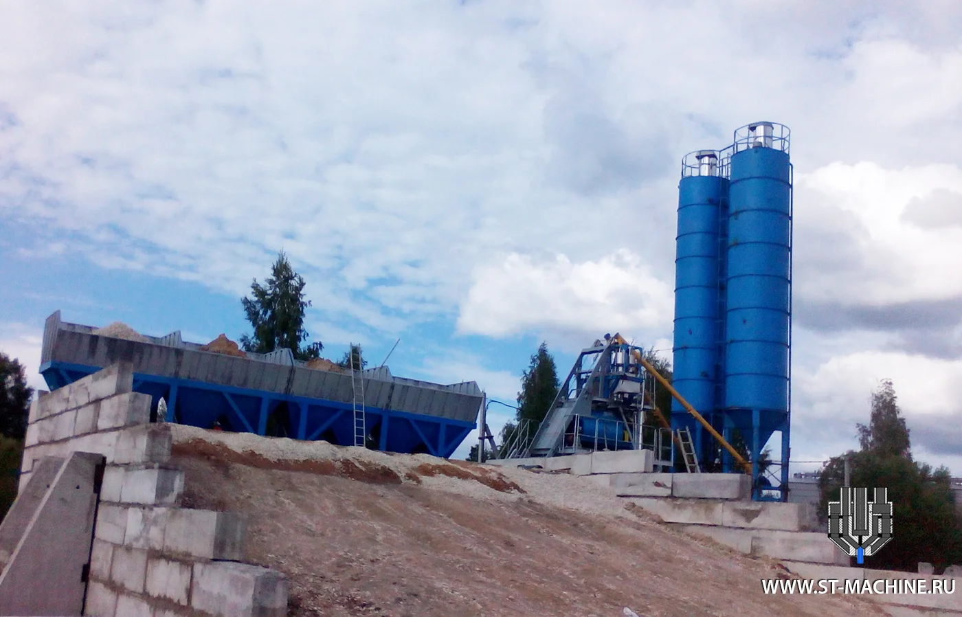 ST 60 concrete plants.jpg