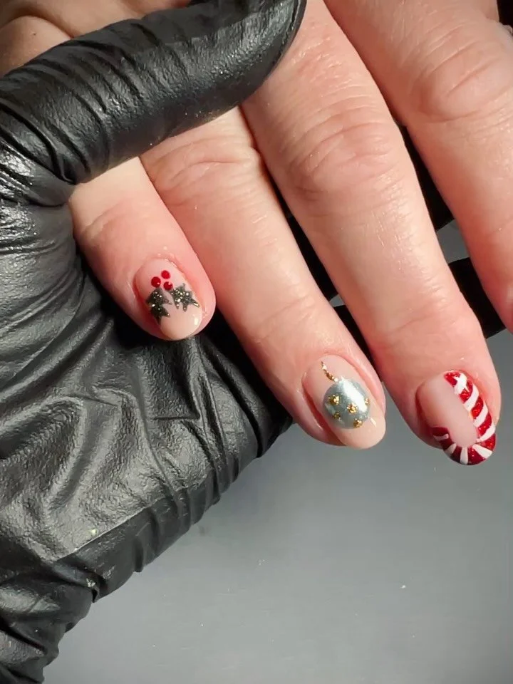 And the most Christmassy nails I&rsquo;ve done this year&hellip;. So far&hellip;.

What will you choose? 

Using @biosculptureuki and also in my trusty kitbag I use @elim_uk @labology3 @lucypastorellitools_ @officialnavyprofessional @nails_luxeoffici
