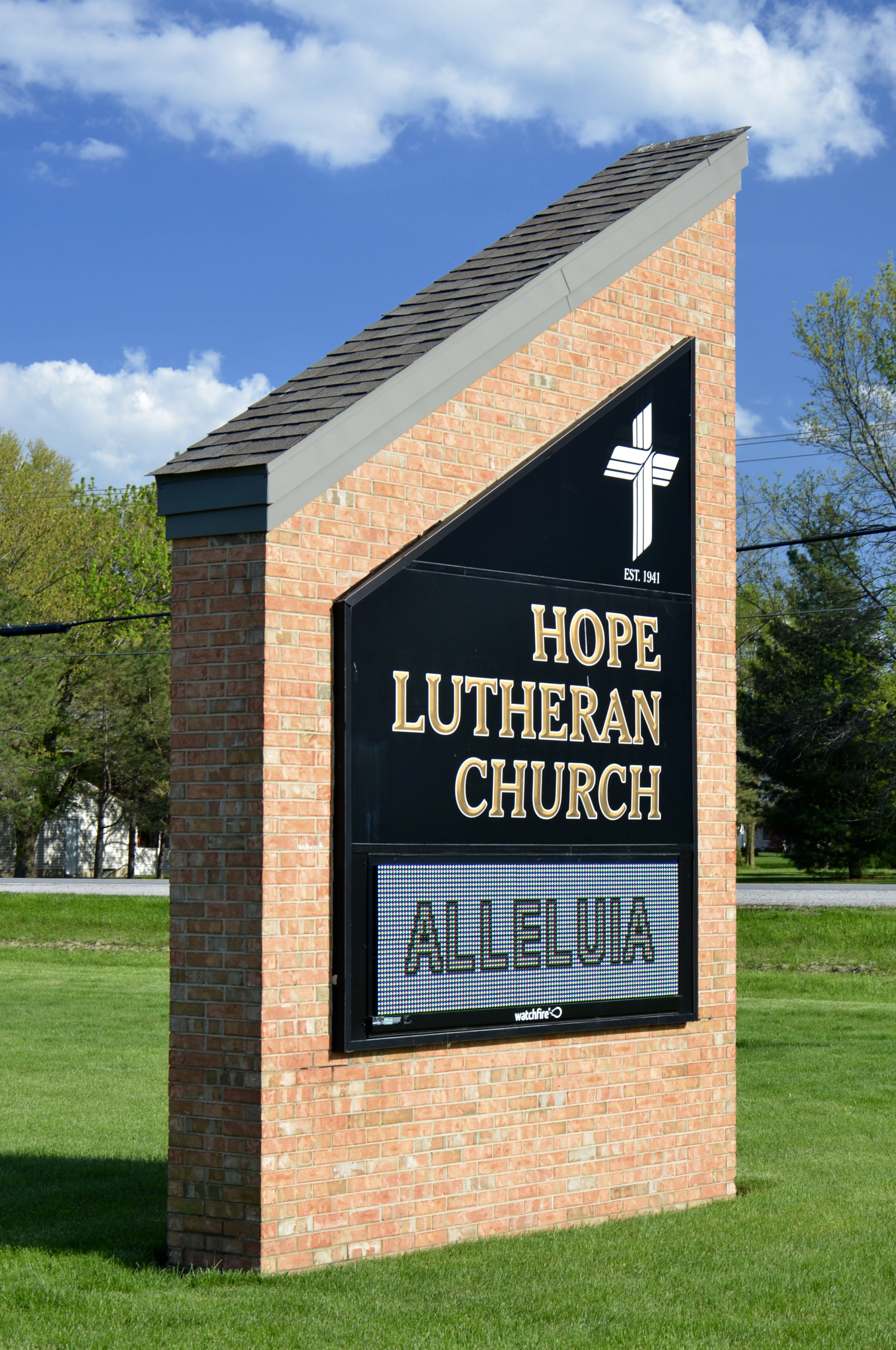 Hope Lutheran Church Exterior