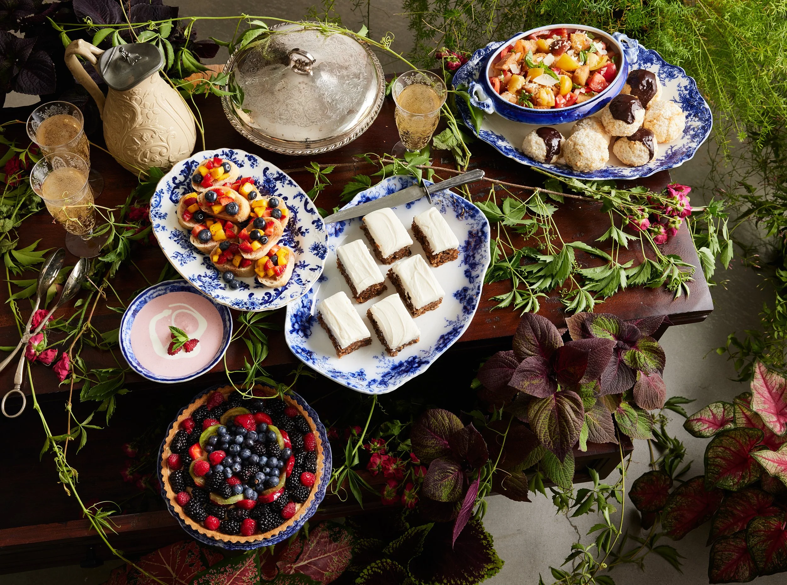 Victorian Picnic: Capturing the romance of the era outdoors. Styling focused on airy, natural elements and authentic historical details to create a scene that feels plucked from a novel.