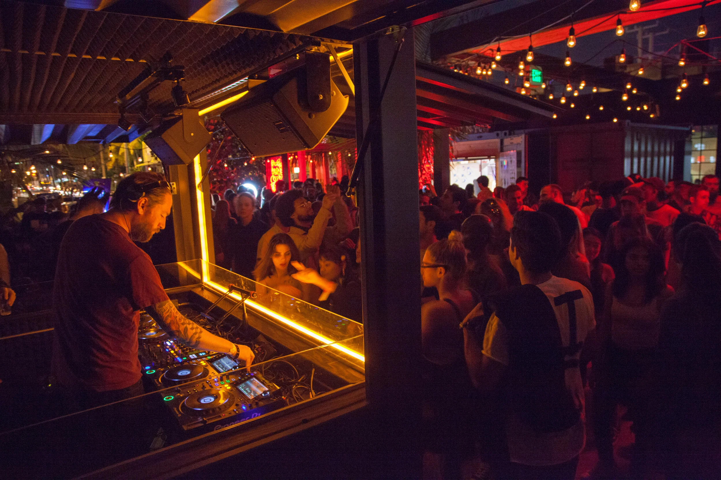 FSL_Lucky _Dollar_Party_SELECTS_109.jpg