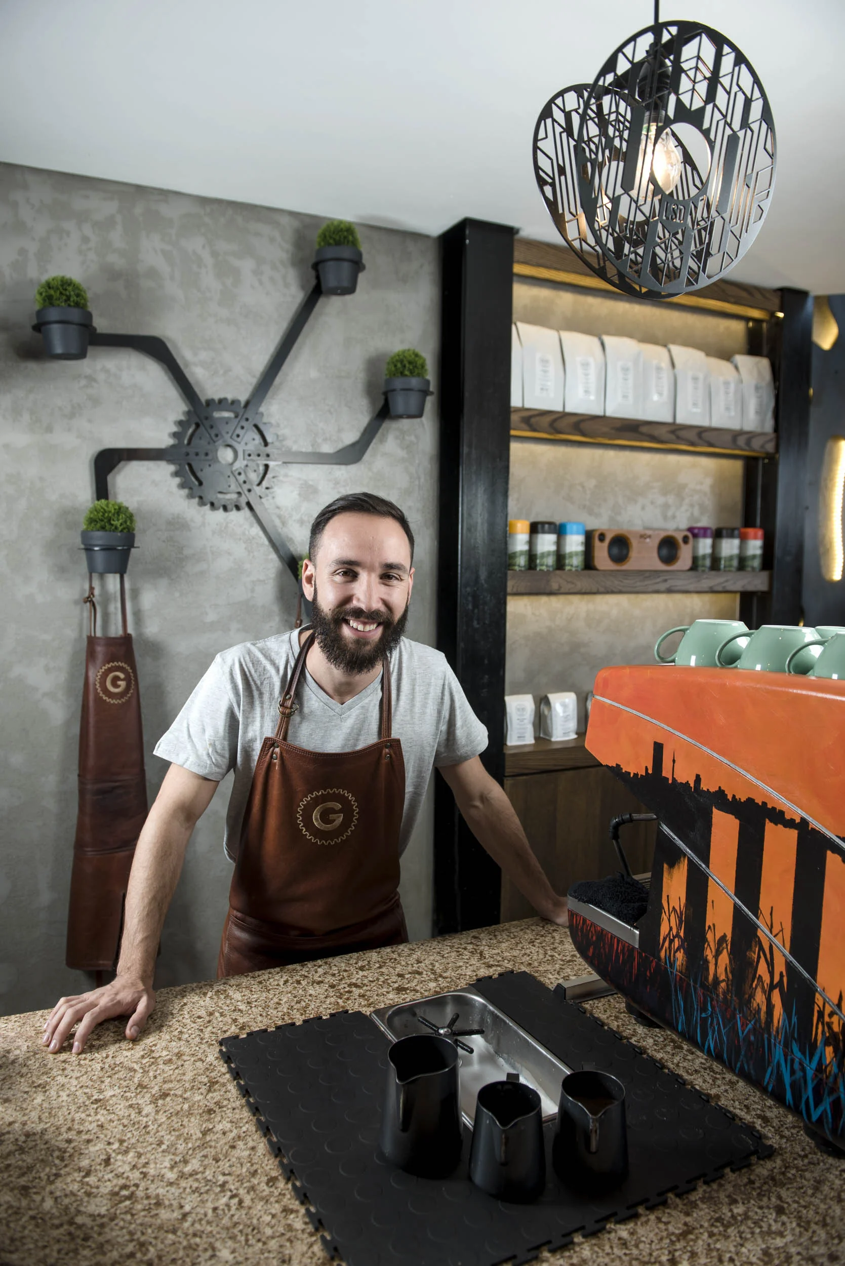 Feature on entrepreneurs 