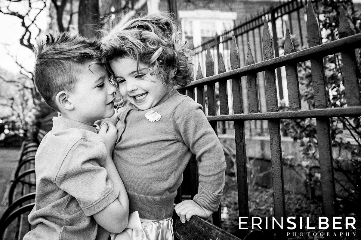 2017_ESP_LP_Best_siblings-1.jpg