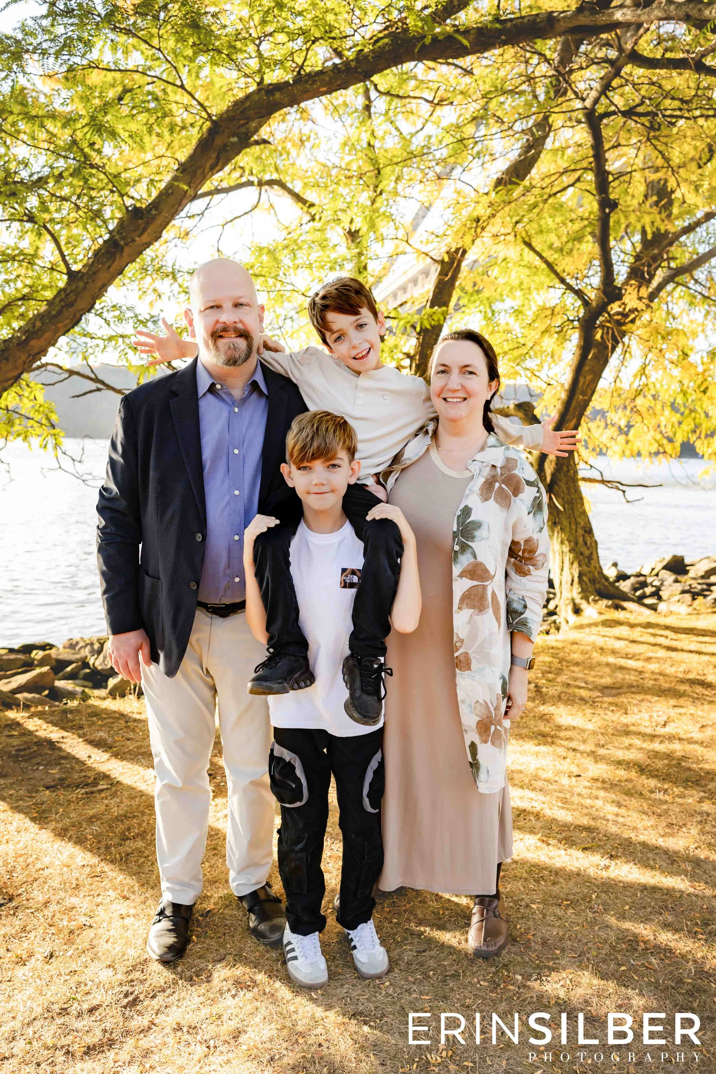 2025Aug_ESP_Family-Portraits_Cadman-Washington-Heights-9.jpg