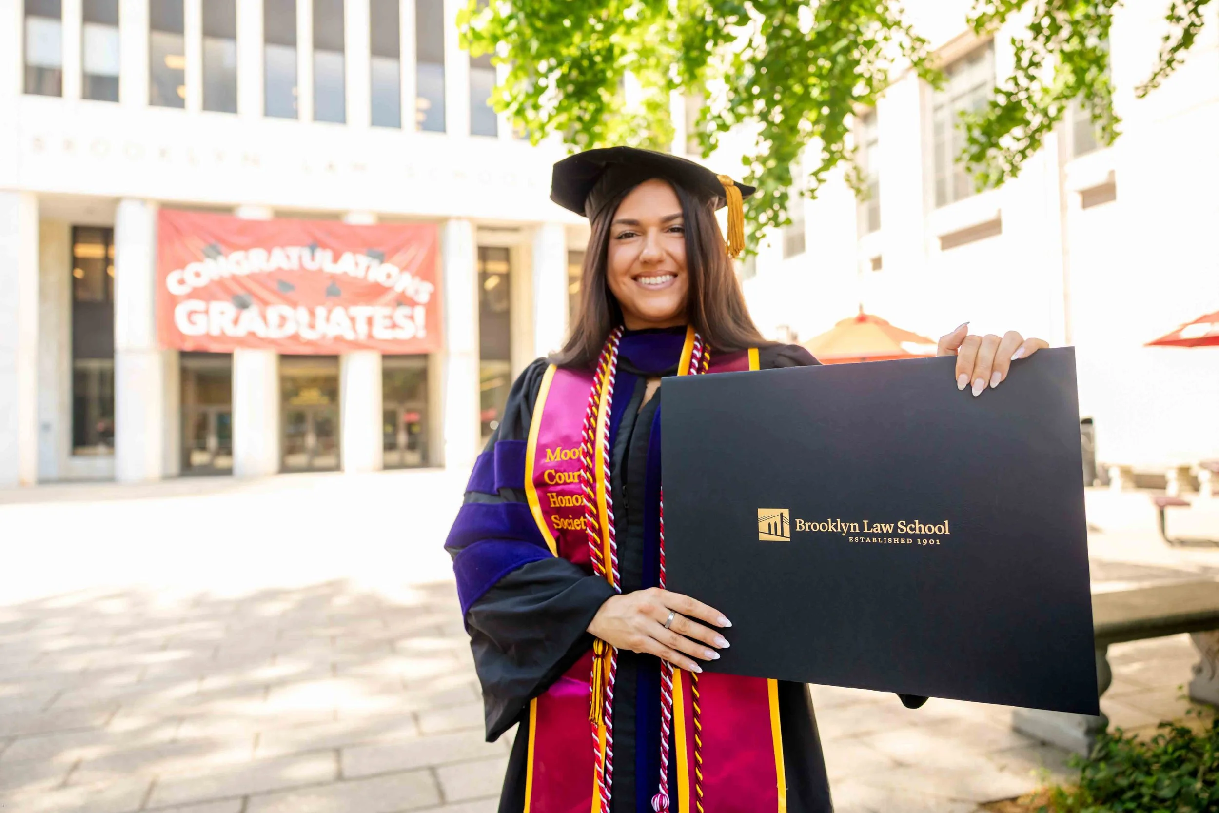 2026May-ESP_Graduation-Portraits_VM-3.jpg