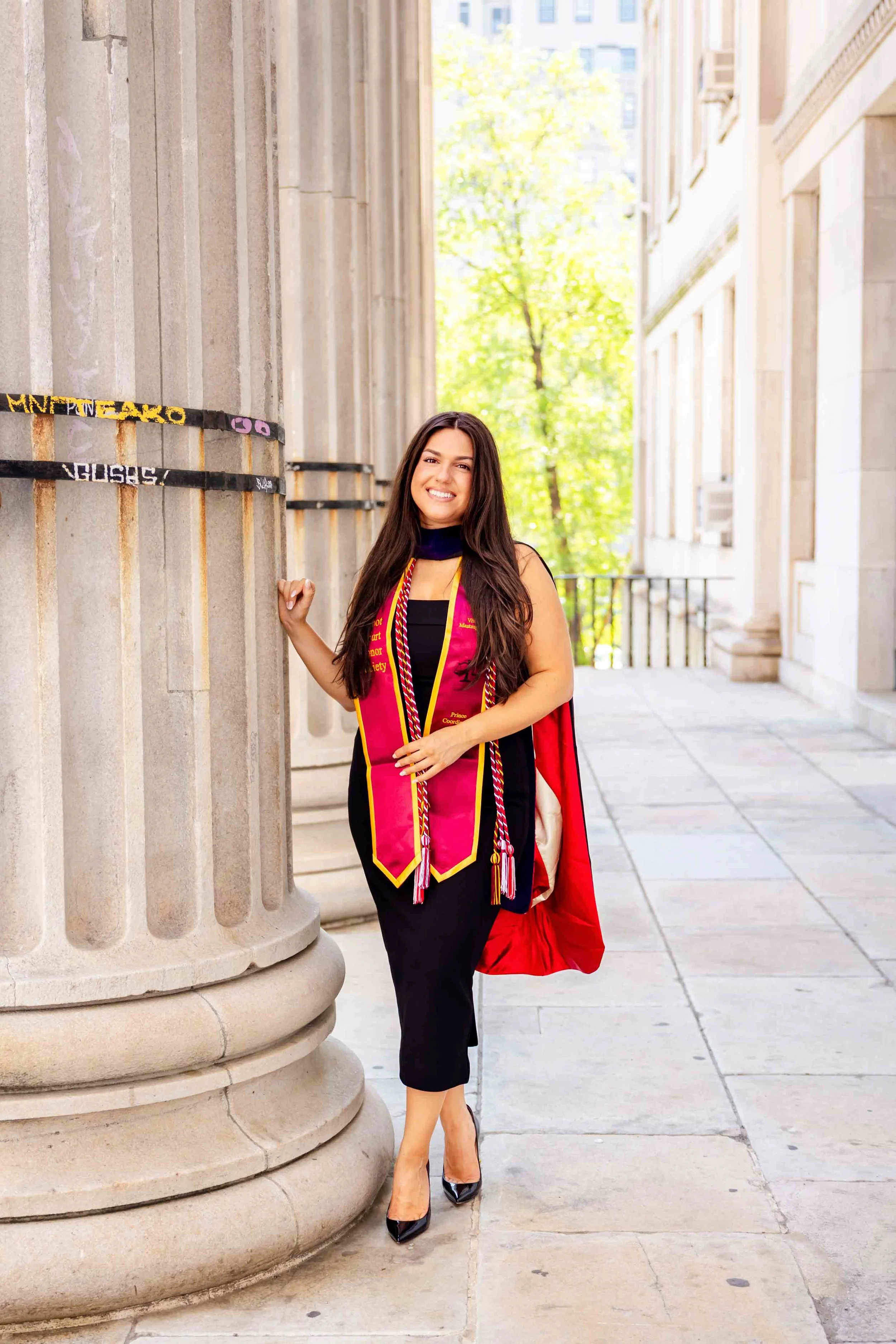 2026May-ESP_Graduation-Portraits_VM-7.jpg