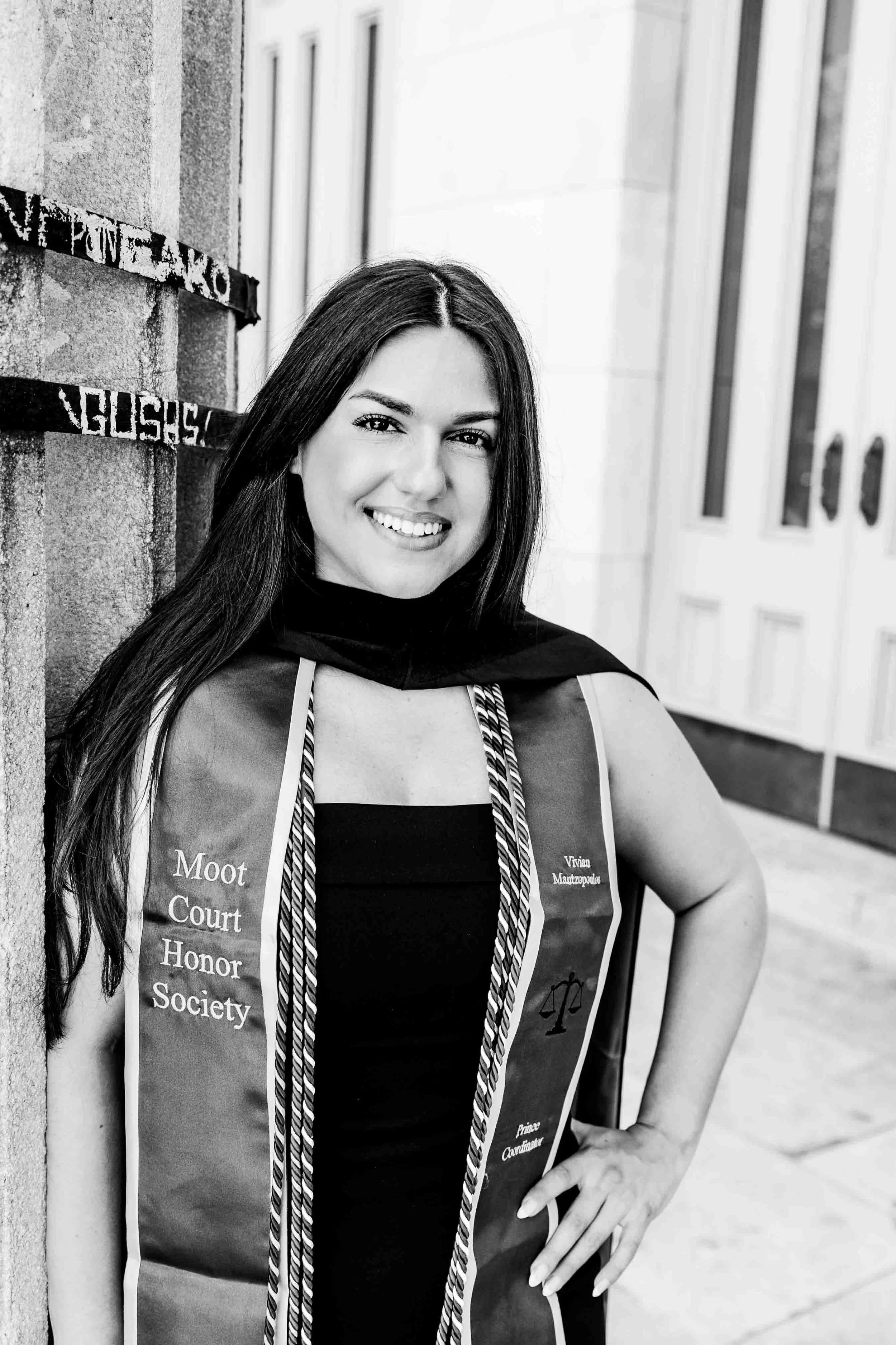 2026May-ESP_Graduation-Portraits_VM-9.jpg