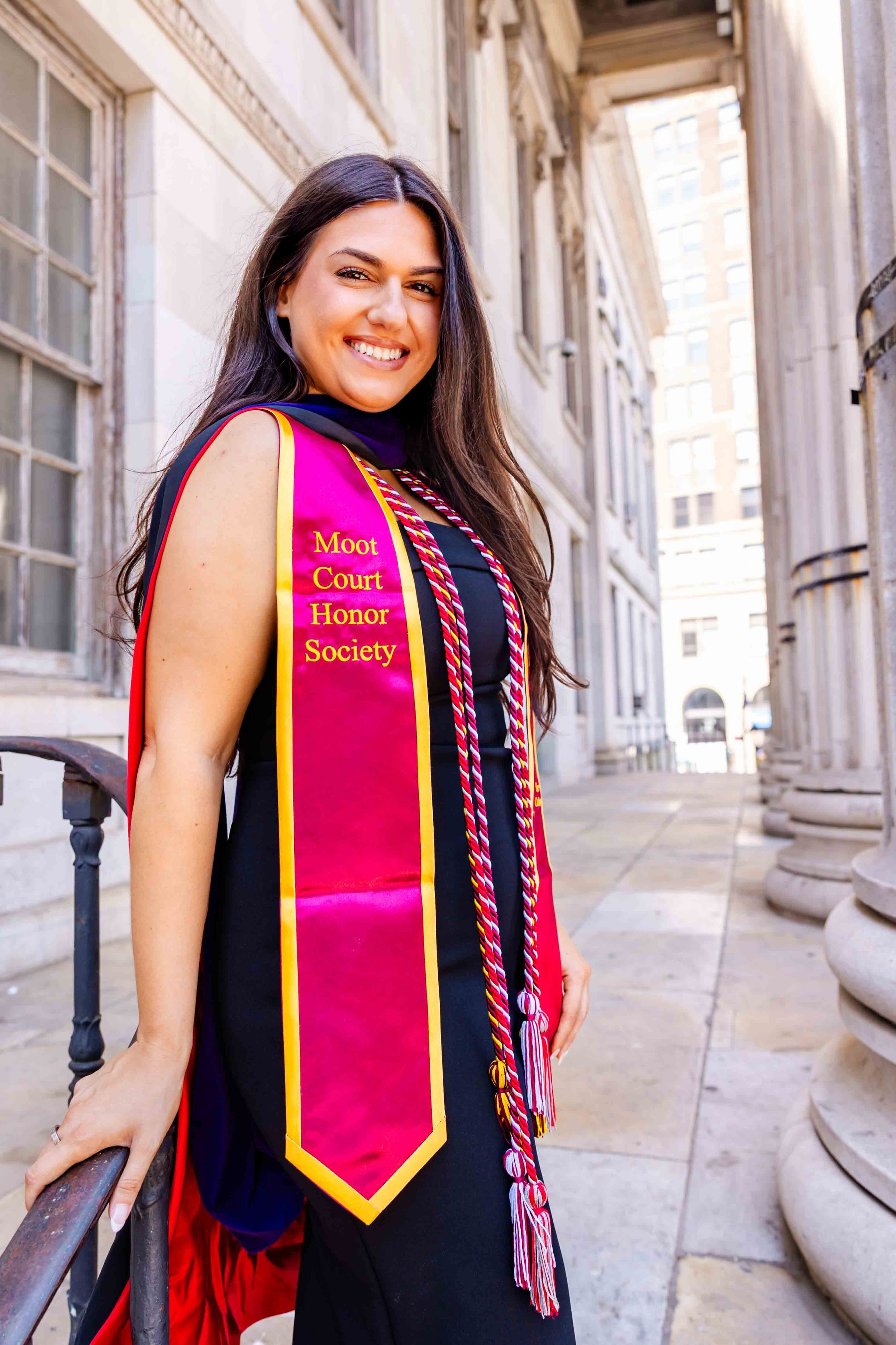 2026May-ESP_Graduation-Portraits_VM-13.jpg