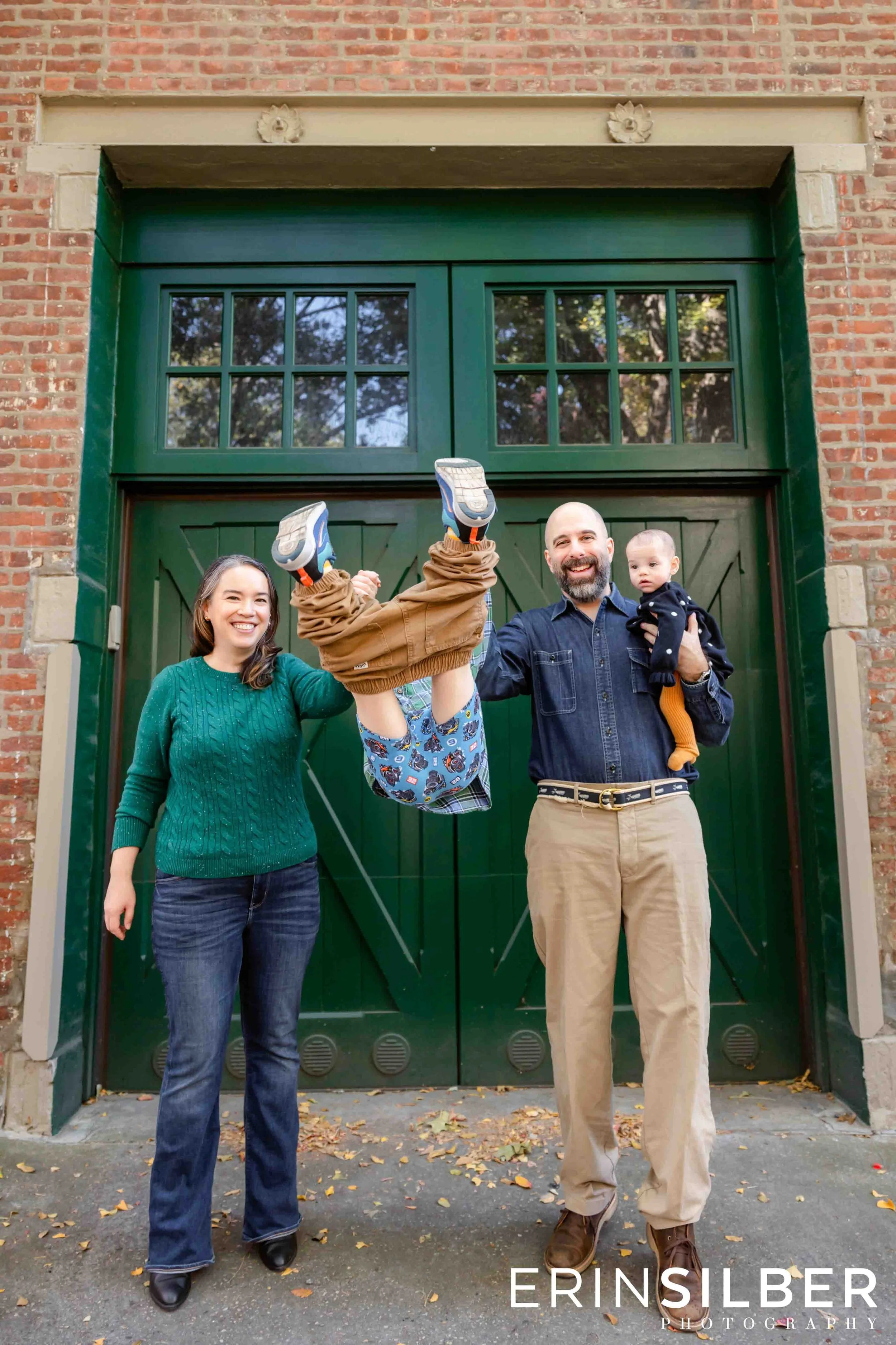 2025Aug_ESP_Family-Portraits_Brooklyn-Heights-8.jpg
